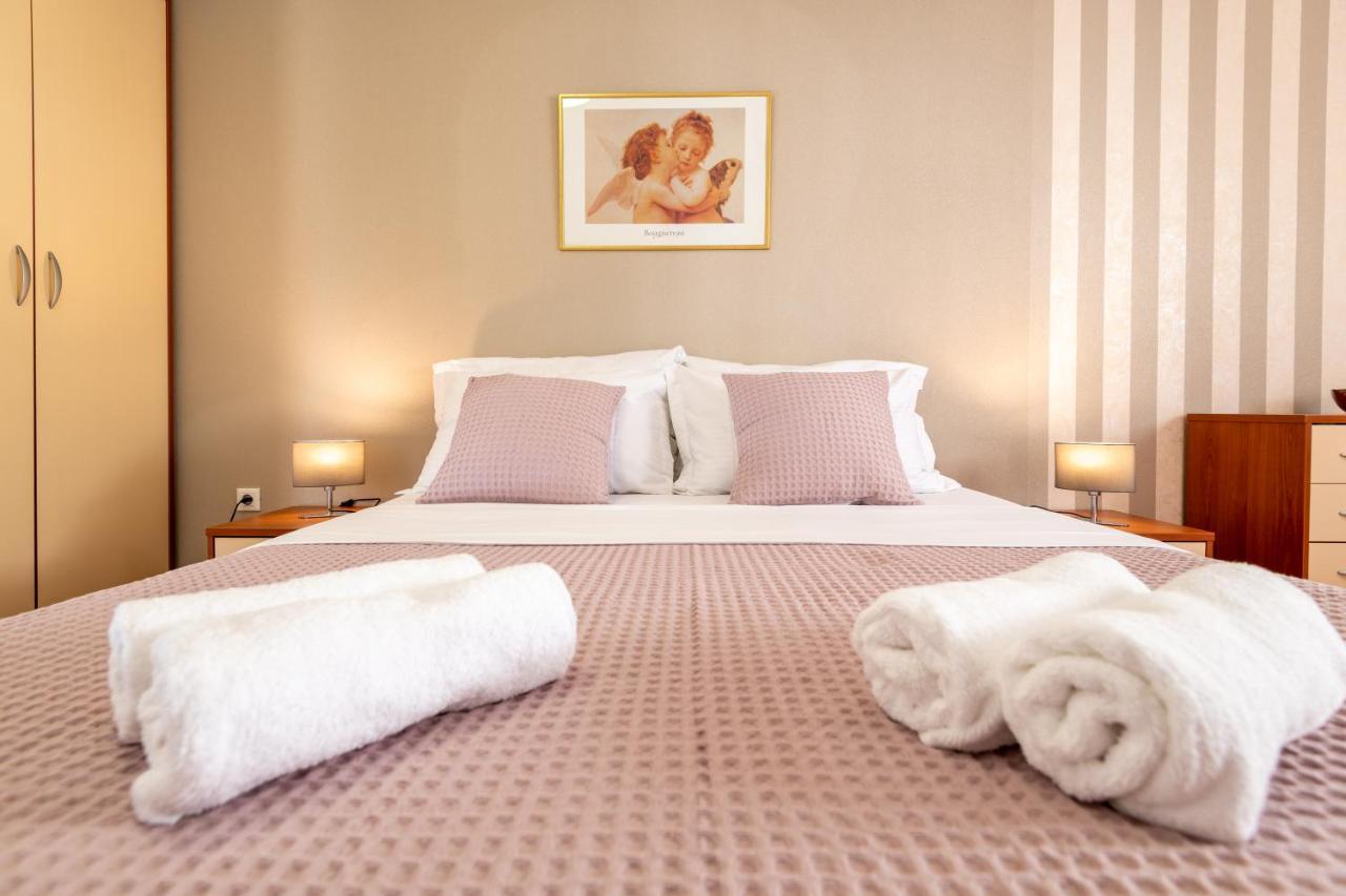 Iva Apartment Макарска Экстерьер фото
